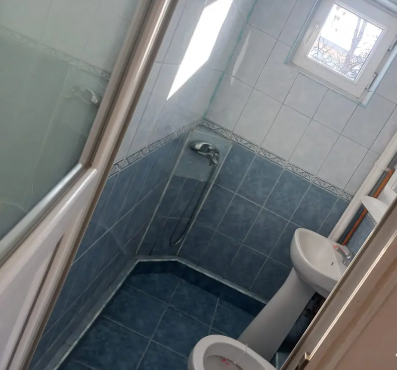 Salaj, Aleea Bacau, Parc Humulesti, 15 minute de Piata Unirii cu STB 117